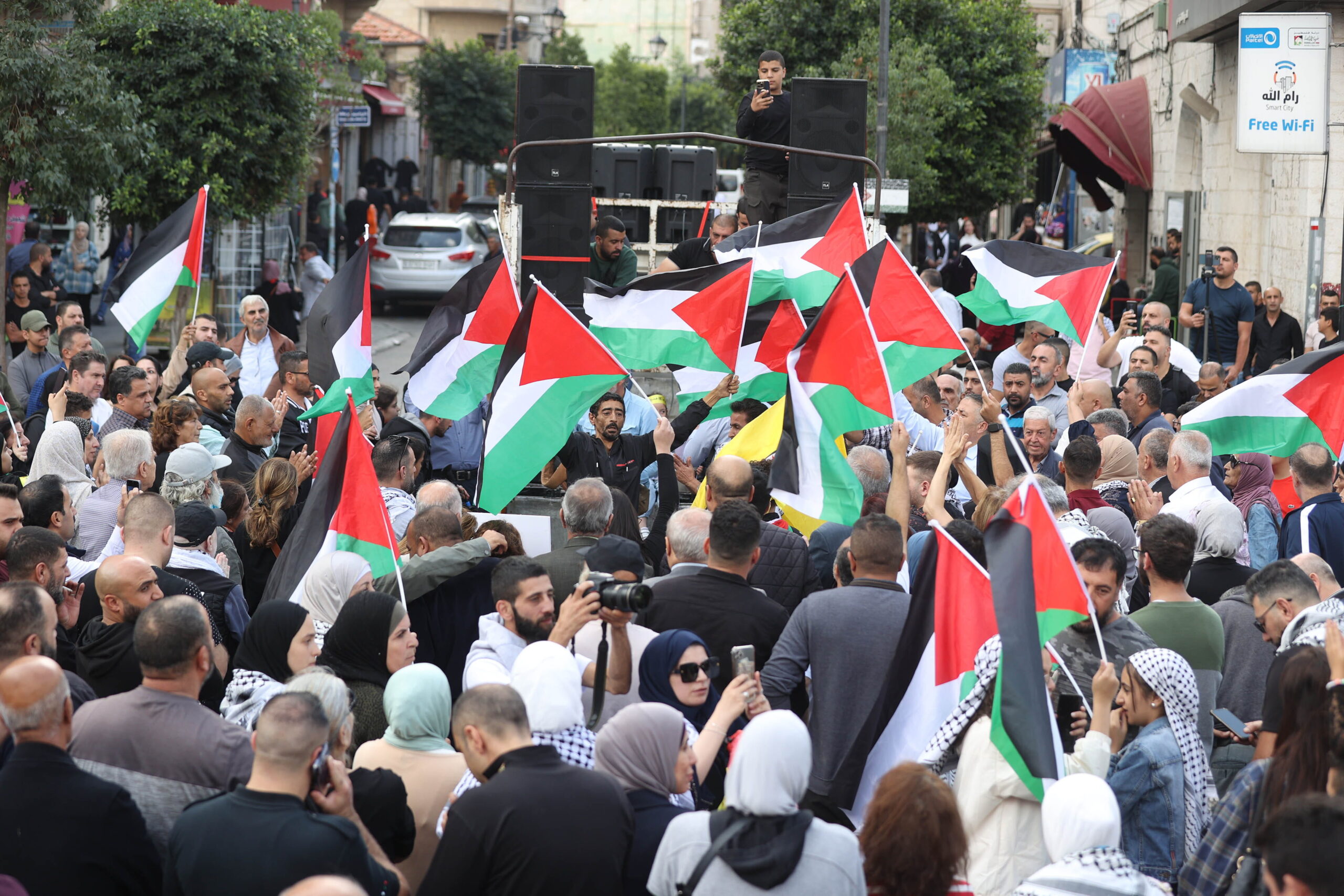 La Palestina accusa Israele: "Usa l'alibi dell'autodifesa per rendere Gaza inabitabile"