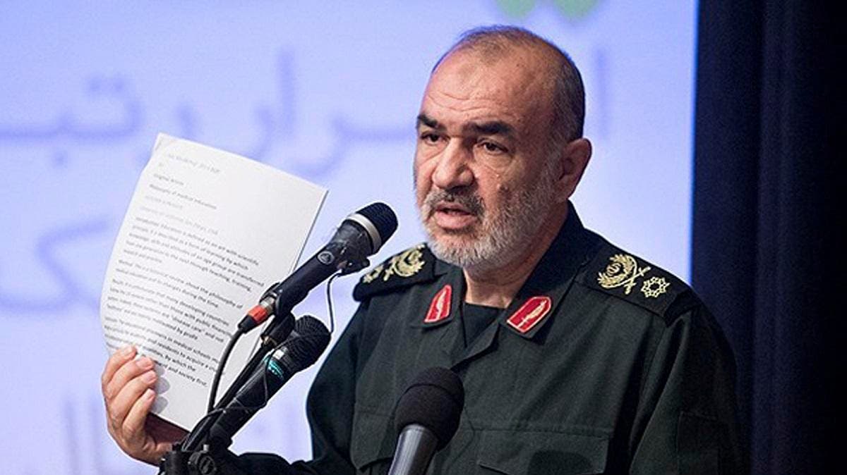 Le guardie rivoluzionarie iraniane agli Stati Uniti: "Non cerchiamo la guerra, ma non la temiamo"