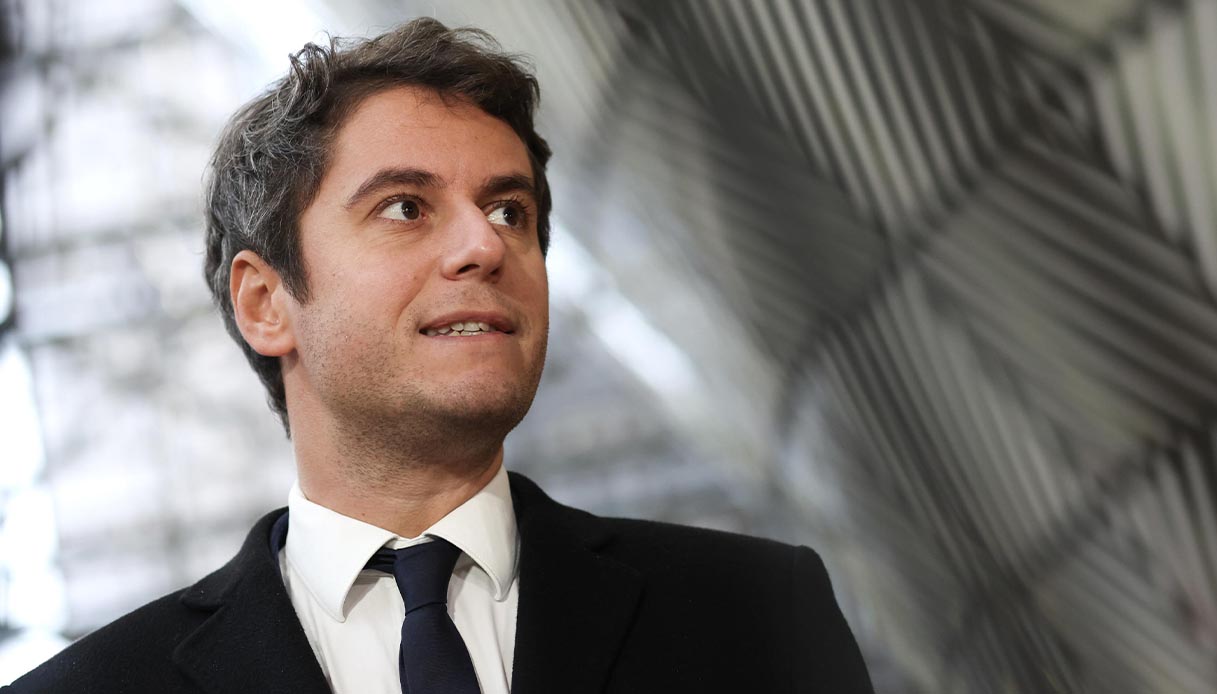 Gabriel Attal è il nuovo primo ministro francese: a 34 anni è il più giovane Capo di gabinetto della V Repubblica