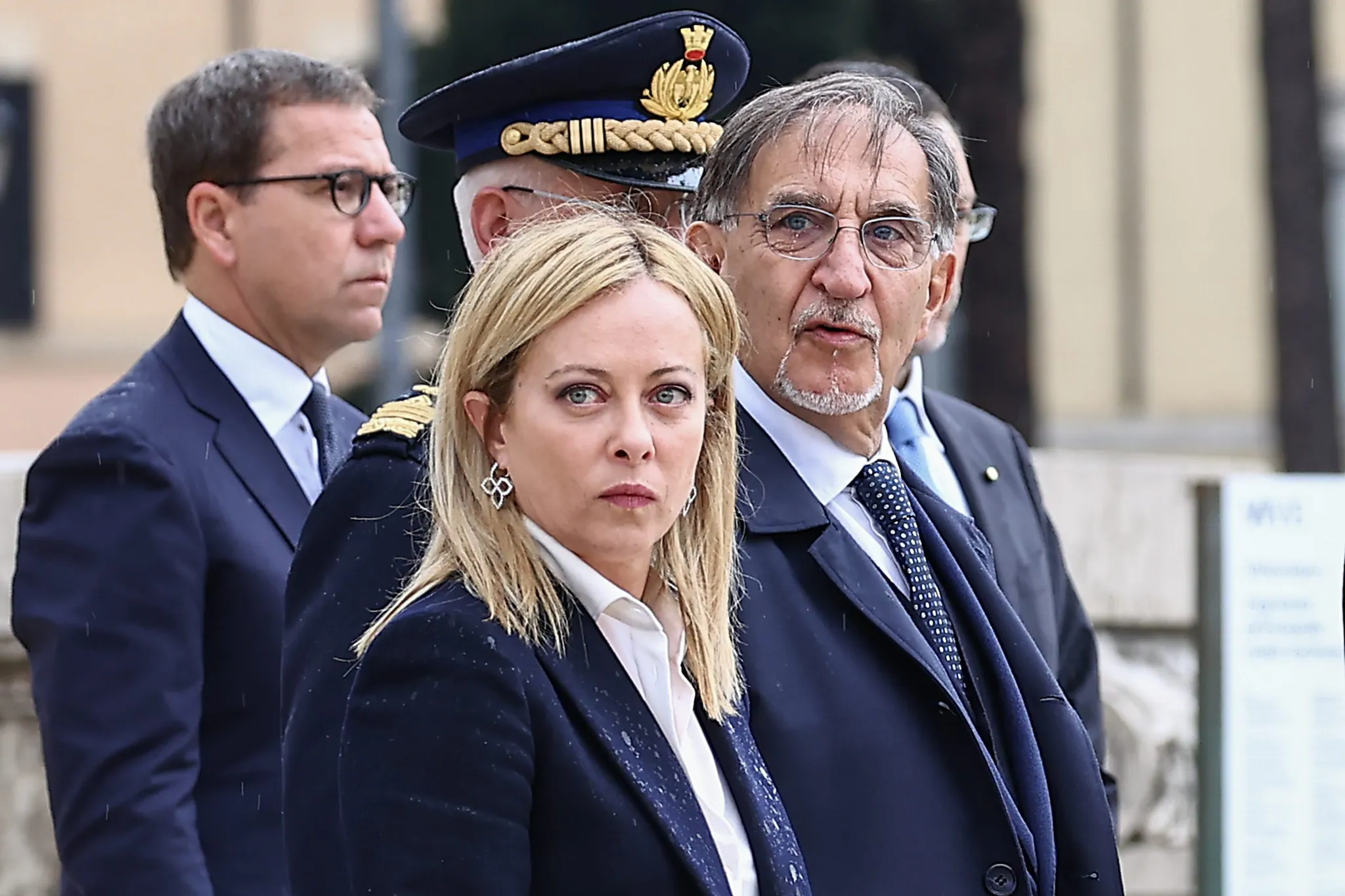 La Russa sgrida Vannacci: "Non doveva tirare in ballo la Decima, a causa sua nessuno ha gridato 'Decima' alla parata"