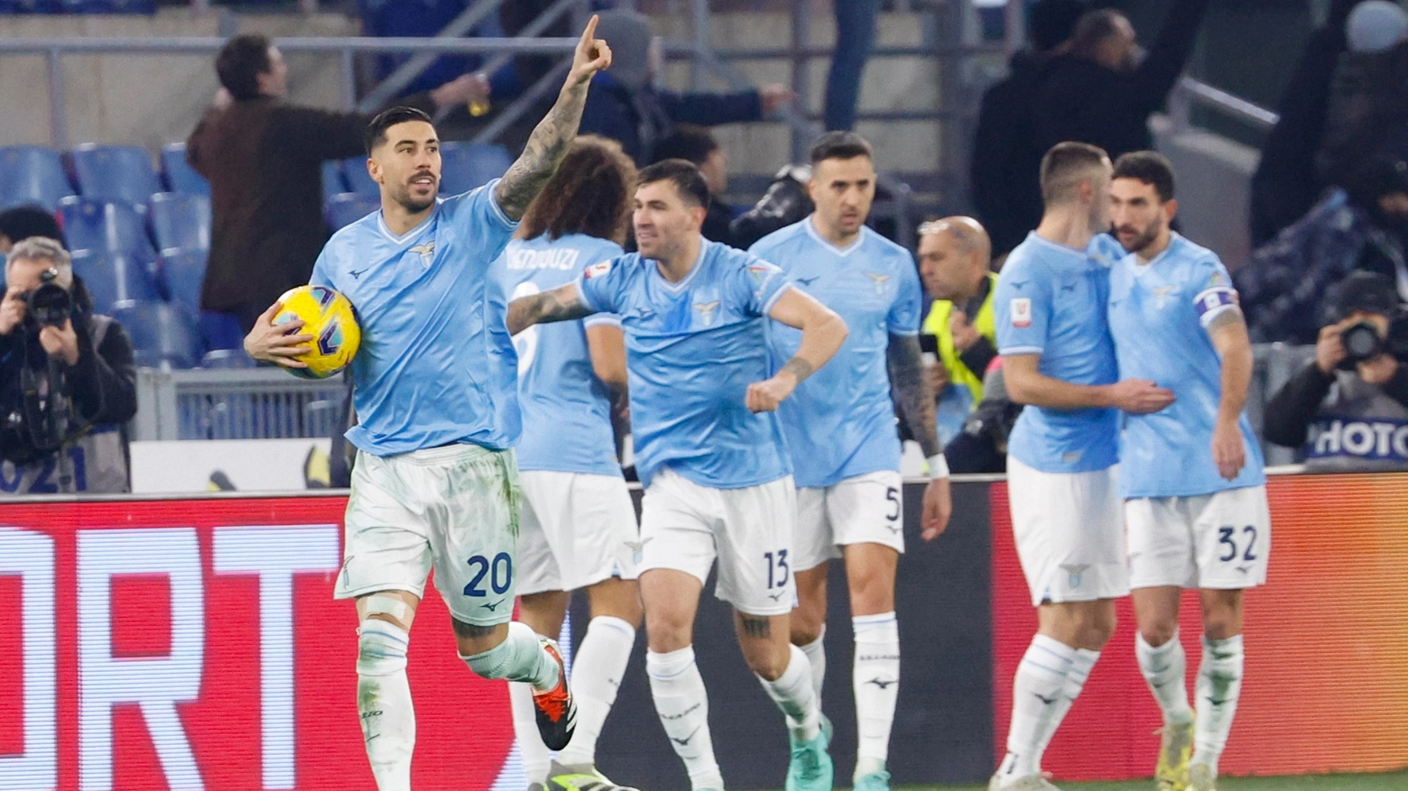 La Lazio trionfa nel derby e manda a casa la Roma in Coppa Italia: ai biancocelesti basta un gol di Zaccagni