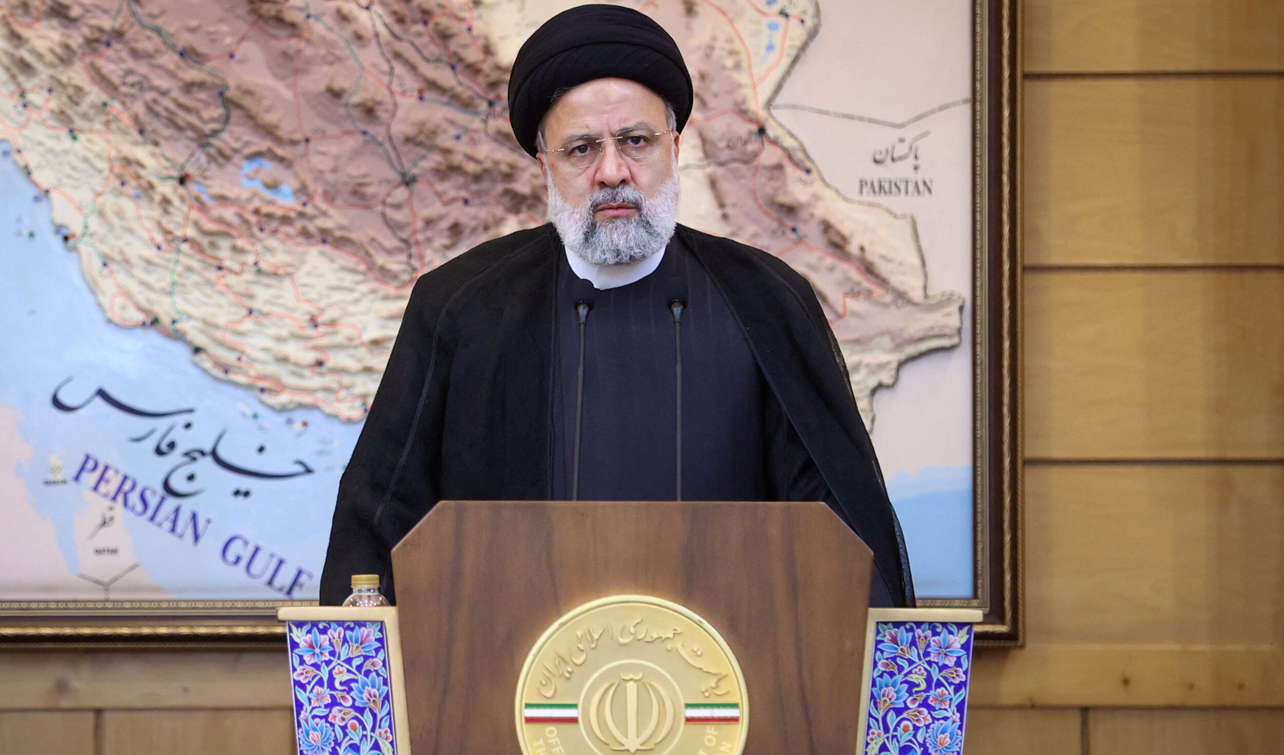 Raisi dice che l'Iran non inizierà una guerra ma è pronta a rispondere alle minacce