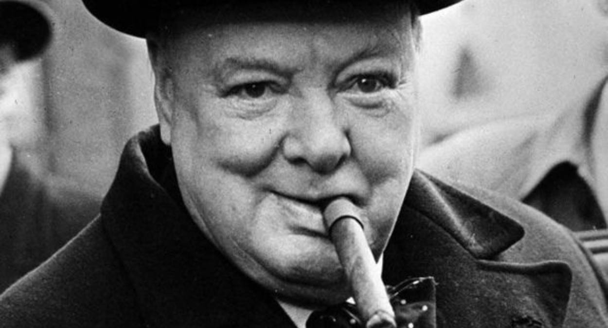 In Italia 54 milioni di identificazioni. Churchill invece “liberò i britannici” dalla carta d'identità