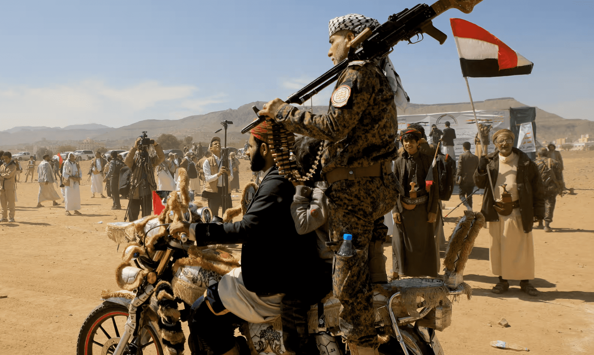 Le forze statunitensi contro gli Houthi dopo l'attacco dei ribelli al mercantile statunitense Koi
