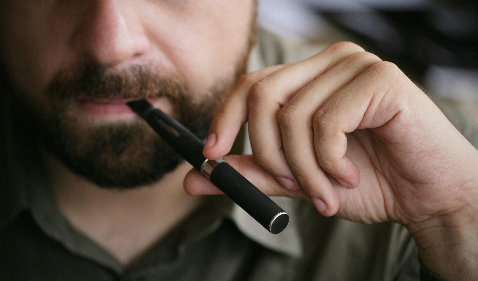 Moda e tecnologia: accessori tech che stanno definendo il lifestyle moderno Moda e tecnologia: accessori tech che stanno definendo il lifestyle moderno