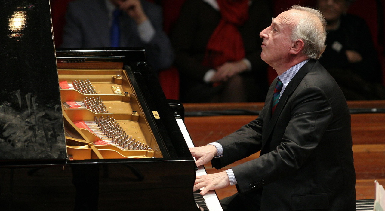 Addio a Maurizio Pollini, leggenda del pianoforte