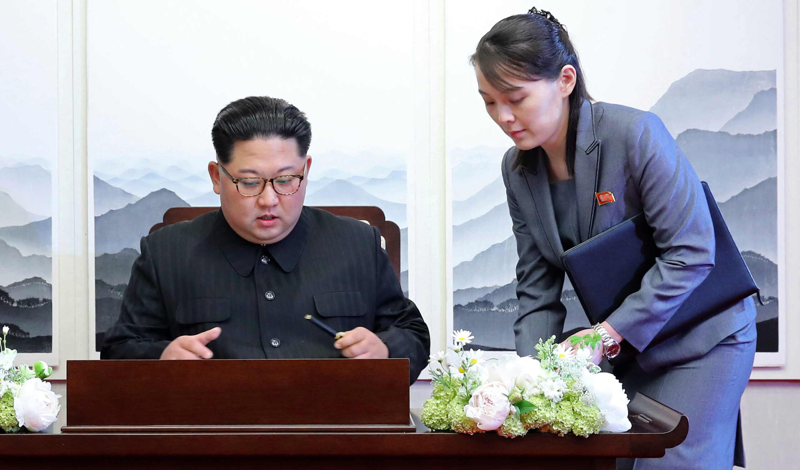 La sorella di Kim Jong Un: "Rifiuteremo contatti e negoziati con il Giappone"