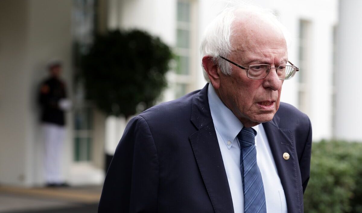 Sanders duro con Netanyahu: "Non è antisemita chiedere conto delle sue azioni"