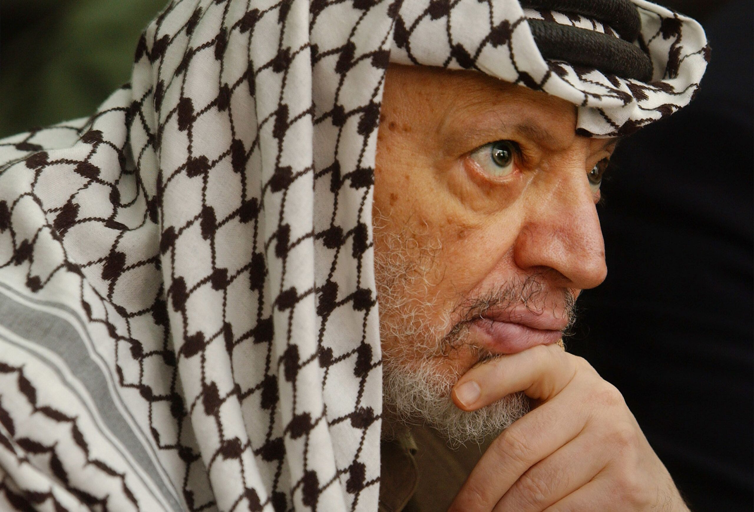 Arafat e i misteri della morte: fu ucciso col polonio