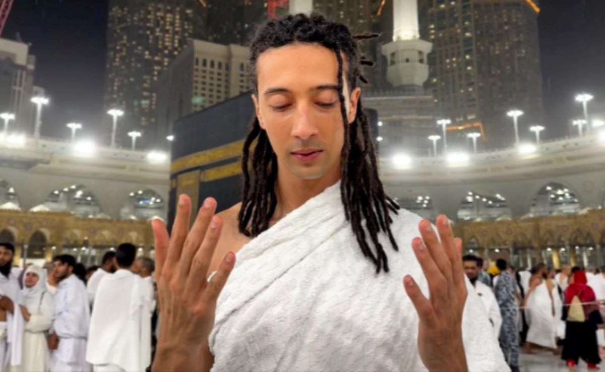 Ghali in pellegrinaggio alla Mecca: "Vivere la gratitudine che ho per Dio"