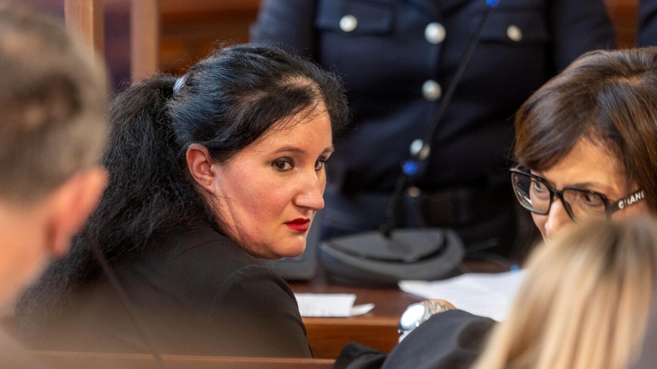 La difesa di Alessia Pifferi ai giudici: "Condannatela per abbandono, non voleva uccidere la figlia"