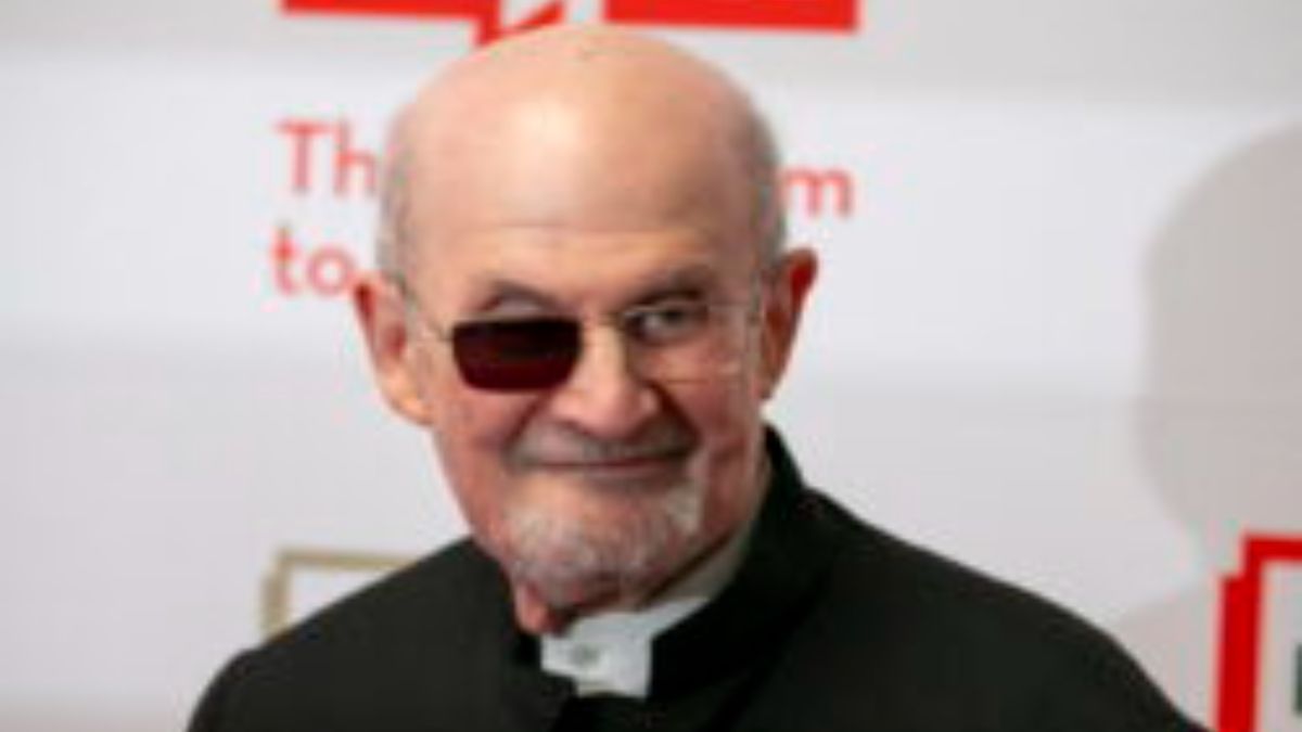 Salman Rushdie al Salone del Libro di Torino per presentare "Coltello"