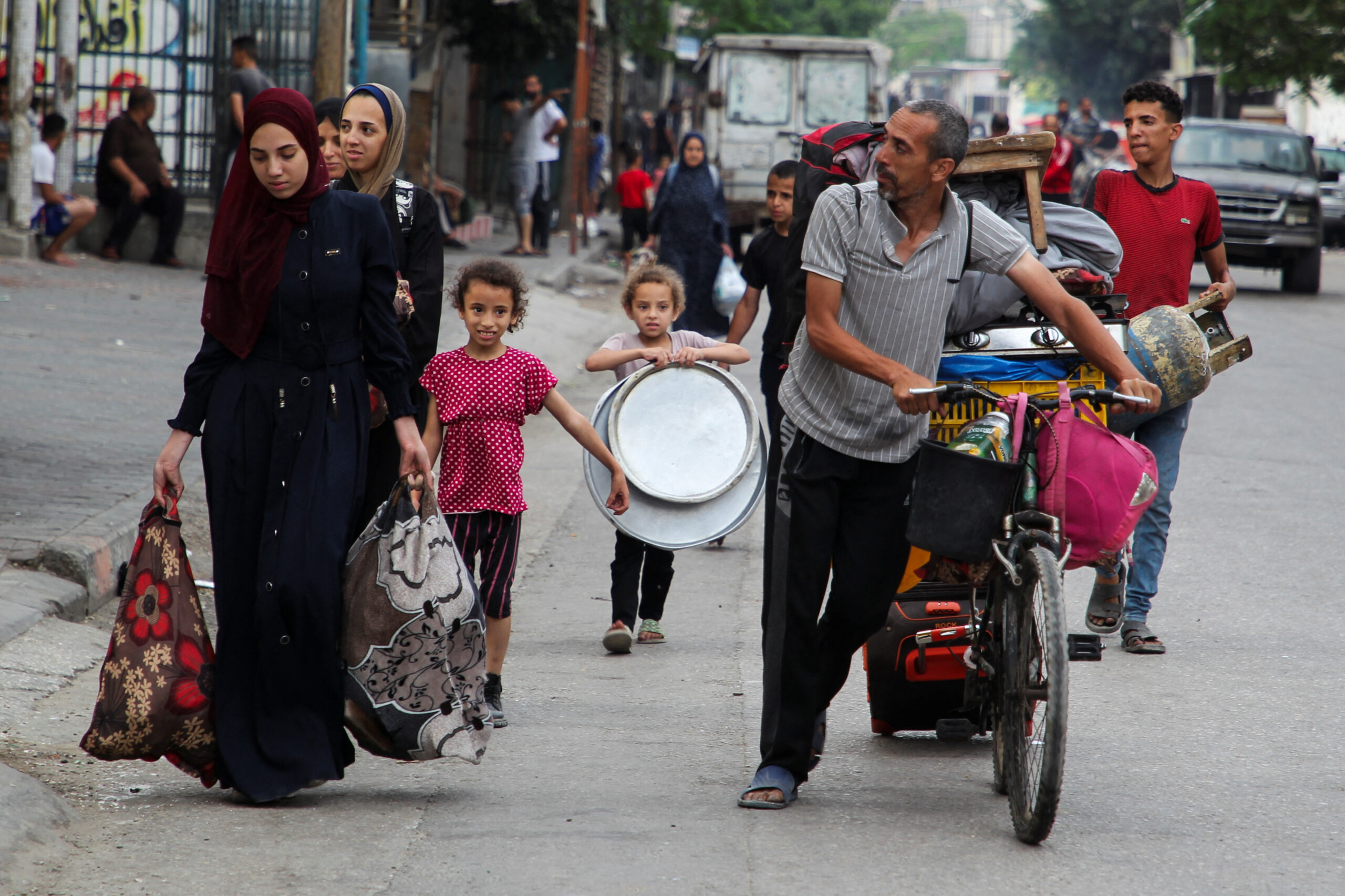 Gaza: salgono a 1 milione le persone fuggite da Rafah dopo l'attacco israeliano