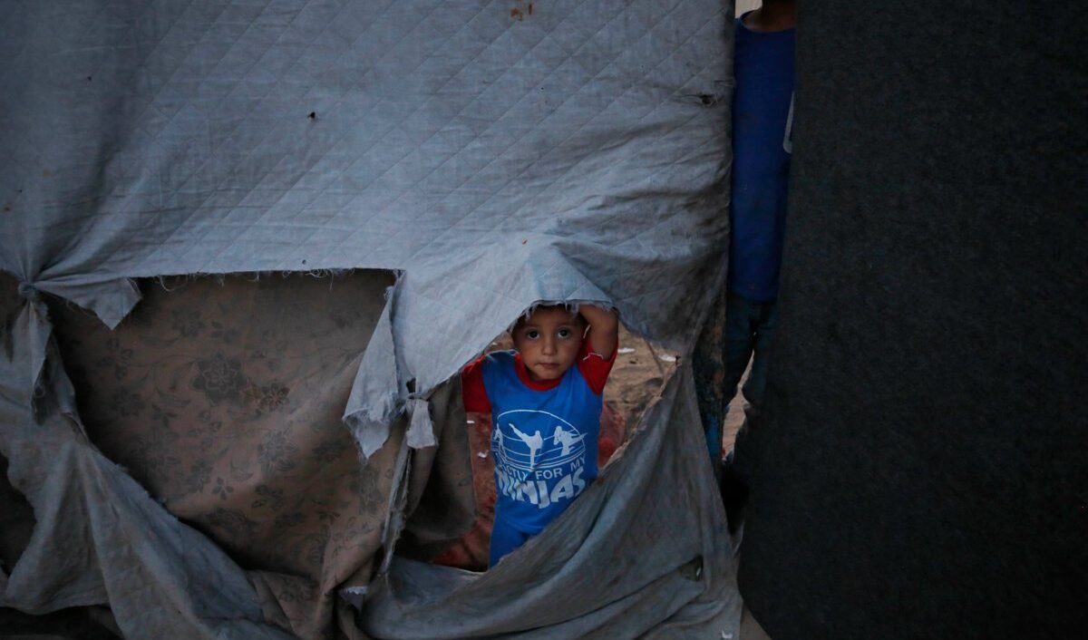 Attacco israeliano a Rafah: gli sfollati sono già 360 mila
