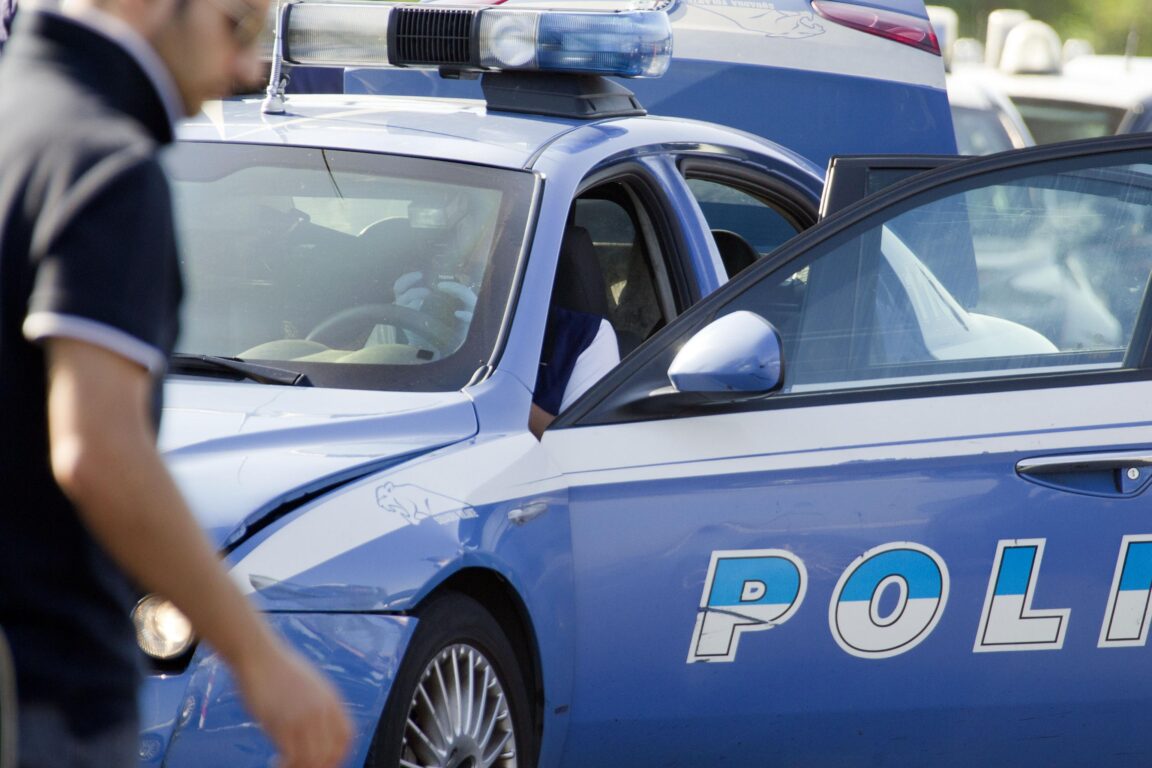 Donna arrestata dopo aver ucciso il marito con un cacciavite