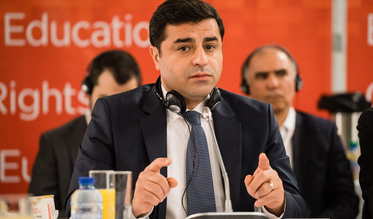 Vi racconto il mio amico Demirtas, il combattente per la libertà più temuto da Erdogan