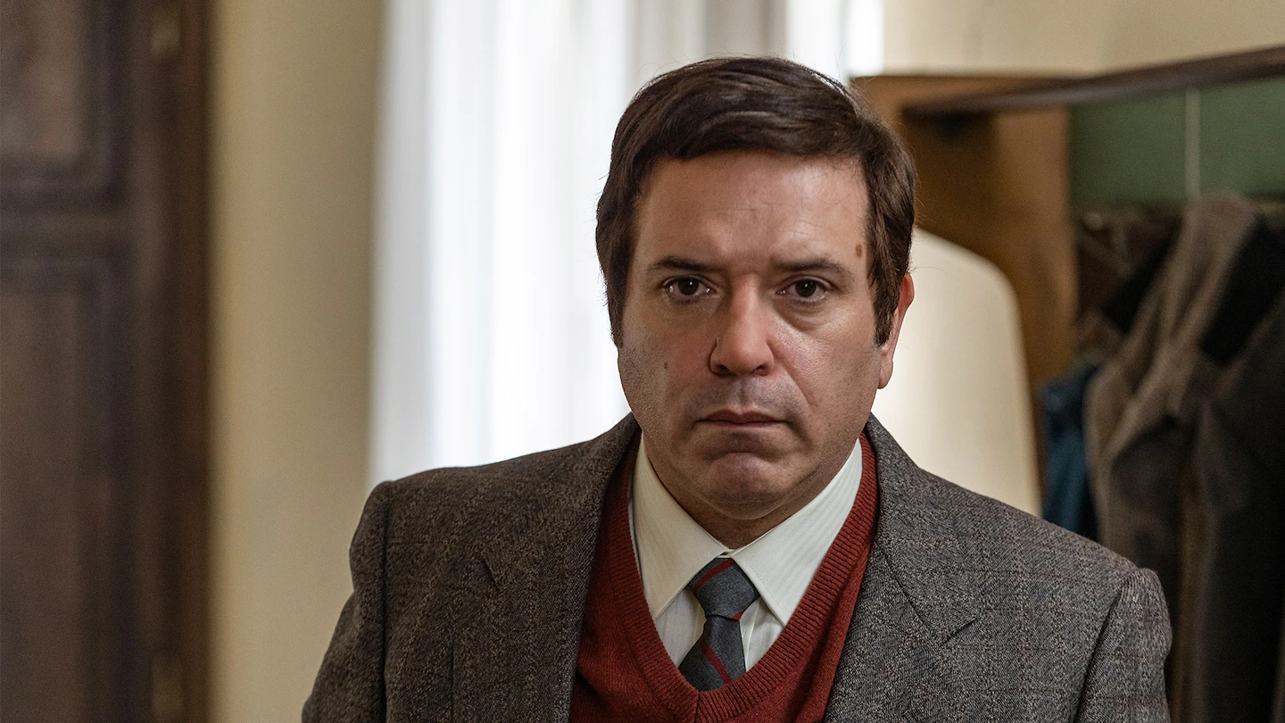 com’è-umano-lui "Com'è umano Lui!", alle 21.30 su Rai 1 in 1^ visione: le anticipazioni sul biopic in onda giovedì 30 maggio 2024