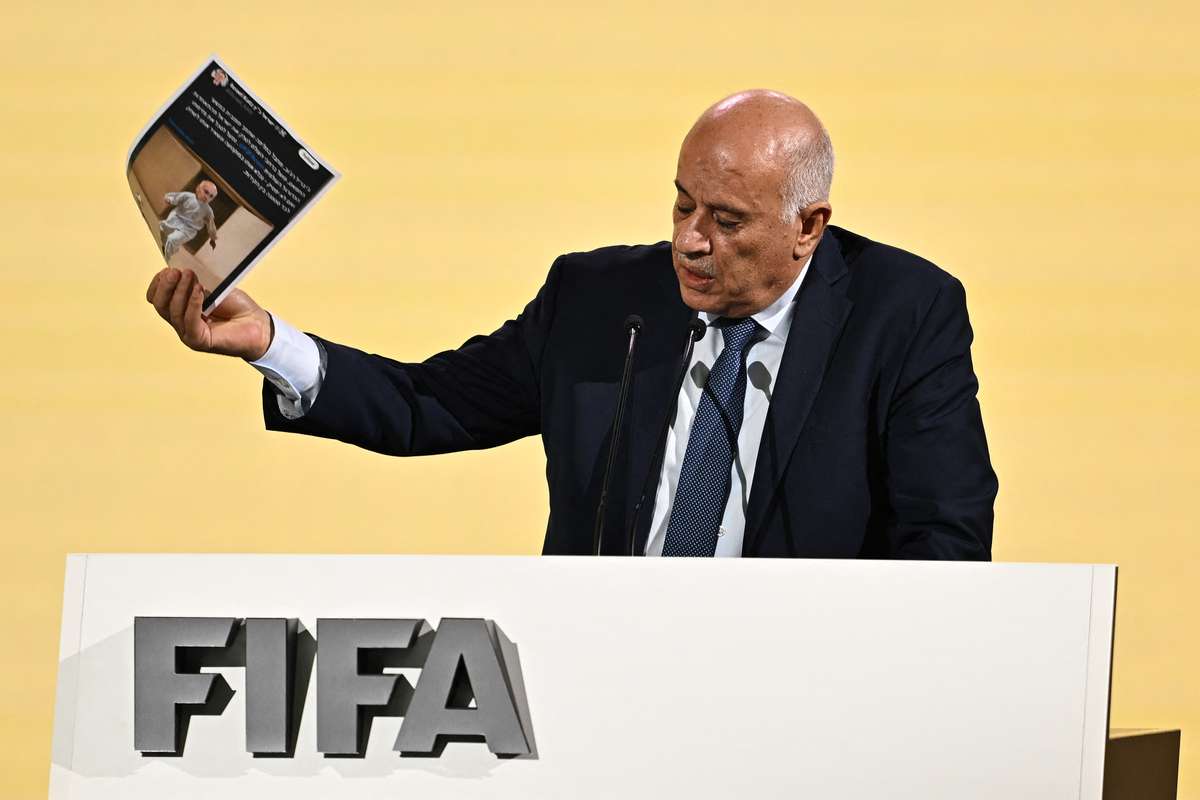 La Federcalcio palestinese chiede alla Fifa di escludere Israele, entro luglio la risposta di un comitato di esperti