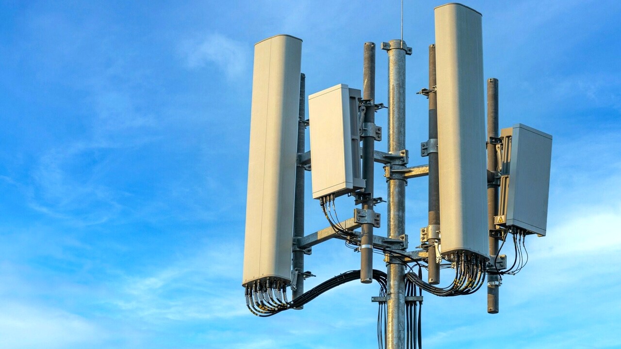Un condominio di Prati vince la battaglia contro l'elettrosmog: no all'antenna telefonica nei pressi di una scuola
