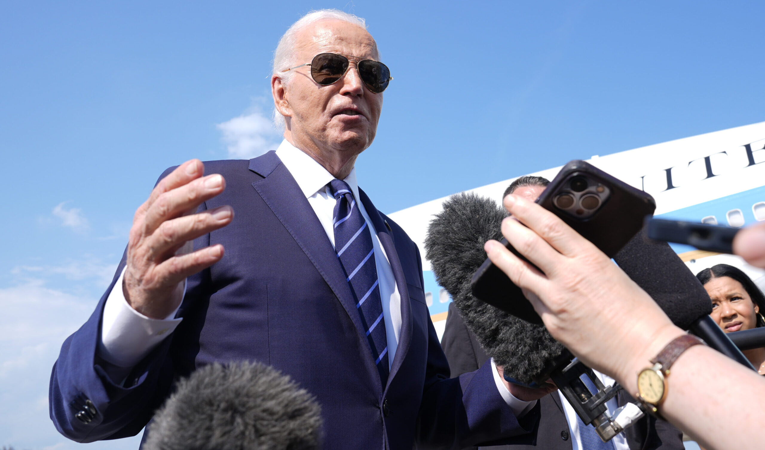Biden accusa Trump di voler cedere terre ucraine a Putin: “Così si legittima la resa ai dittatori”