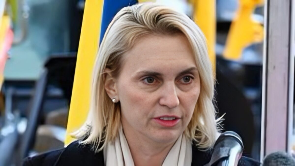 L'ambasciatrice Usa in Ucraina si dimette: in arrivo un 'trumpiano' sensibile alle ragioni di Putin