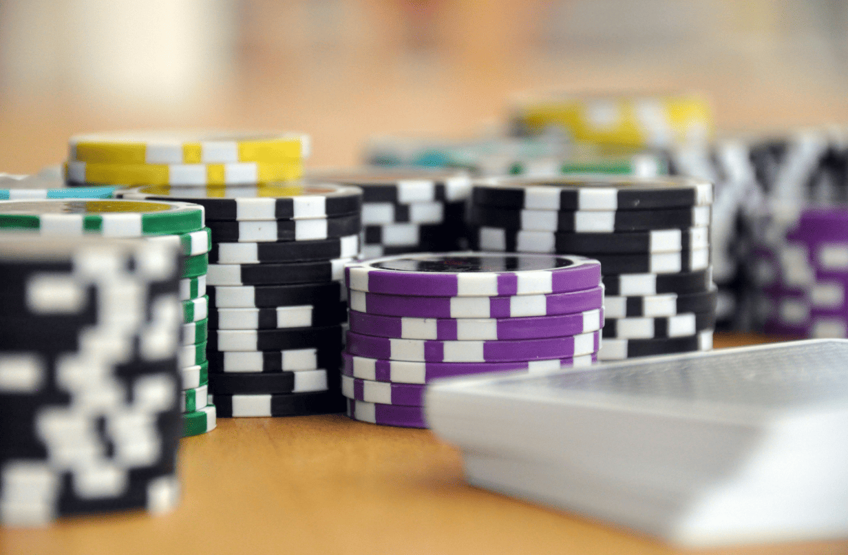 Pubblicità del gioco online in Italia: divieto, rischio mercato nero e come si muove il settore