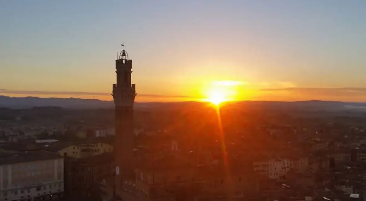 A Siena arriva "Prima Lux"