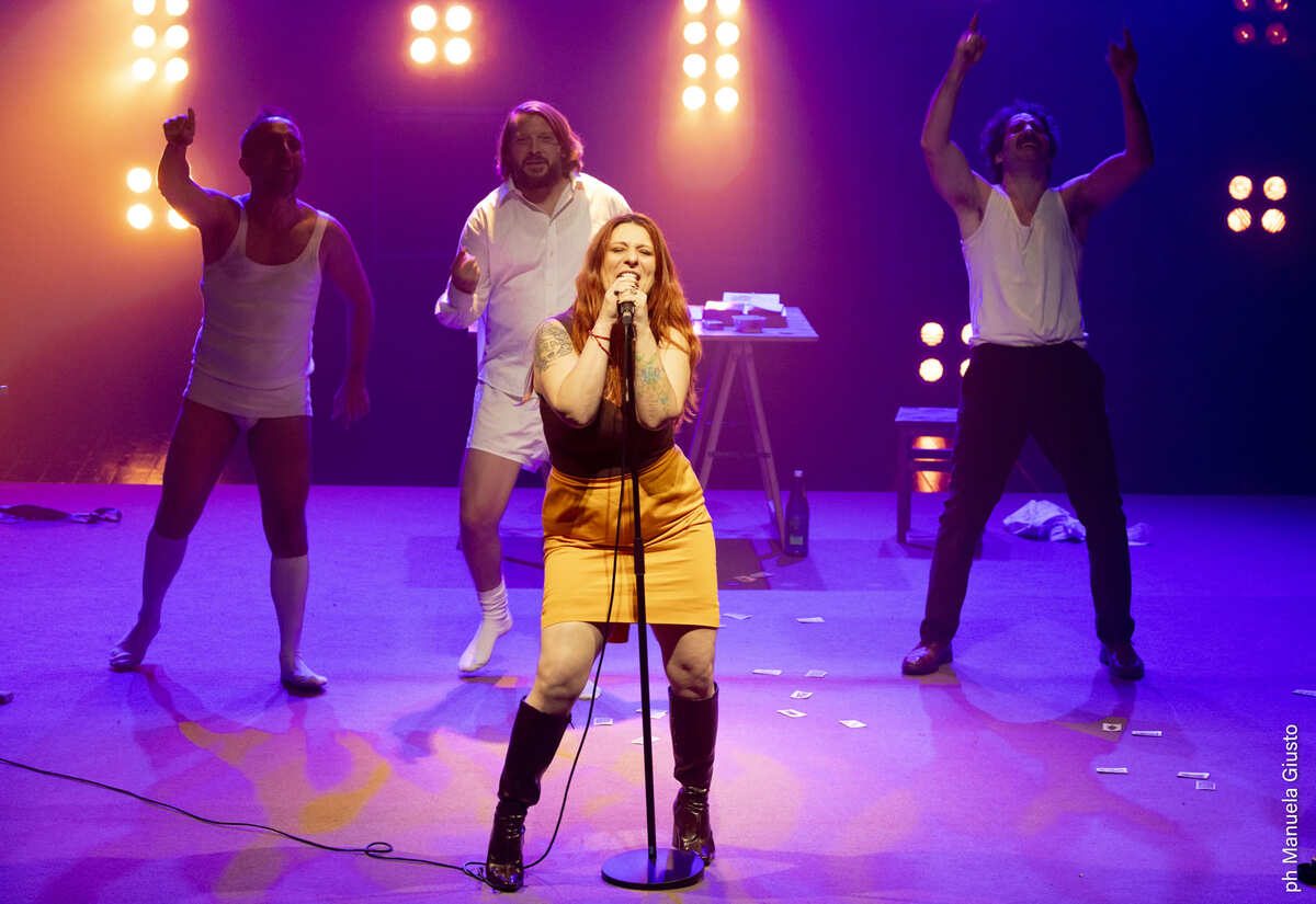 Altri libertini – Licia Lanera, Giandomenico Cupaiuolo, Danilo Giuva e Roberto Magnani – recensione di Alessia de Antoniis dal Ginesio Fest Altri libertini - Licia Lanera, Giandomenico Cupaiuolo, Danilo Giuva e Roberto Magnani - recensione di Alessia de Antoniis dal Ginesio Fest