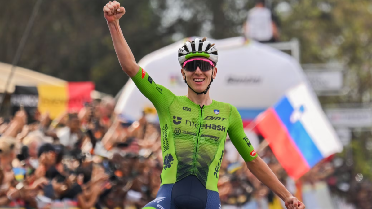 Ciclismo: Pogačar fa il bis e vince il primo mondiale in terra africana