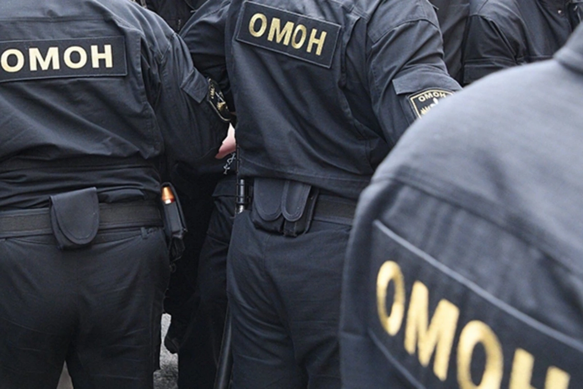 Ekaterinburg, bande di adolescenti assaltano i tram: “Situazione critica, a rischio la sicurezza dei trasporti”