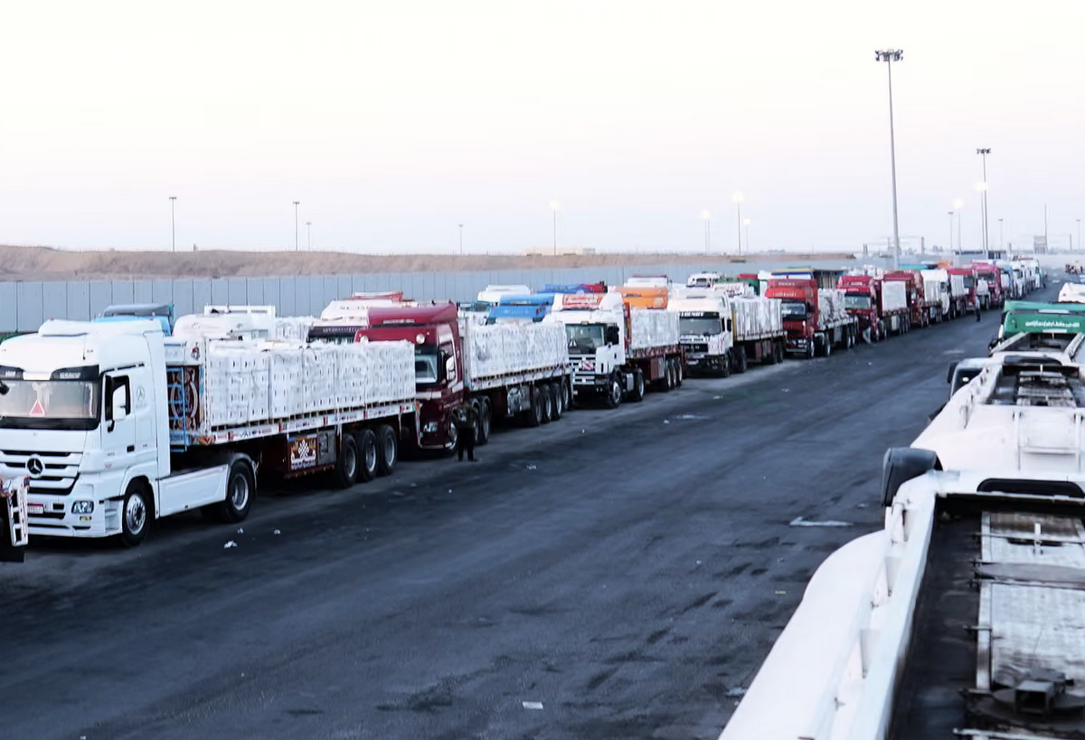 Netanyahu decreta ancora la morte per fame e malattie a Gaza: resta chiuso il valico di Rafah