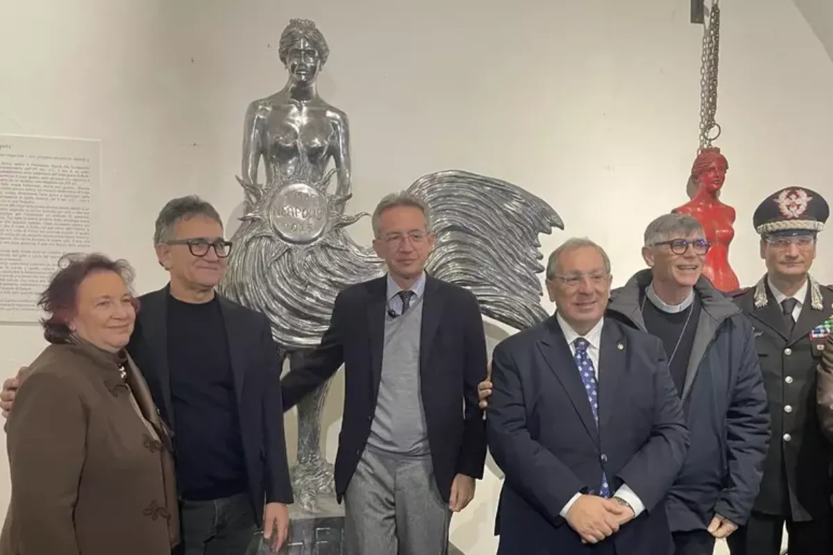 Parthenope di Lello Esposito celebra la citt&agrave; di Napoli