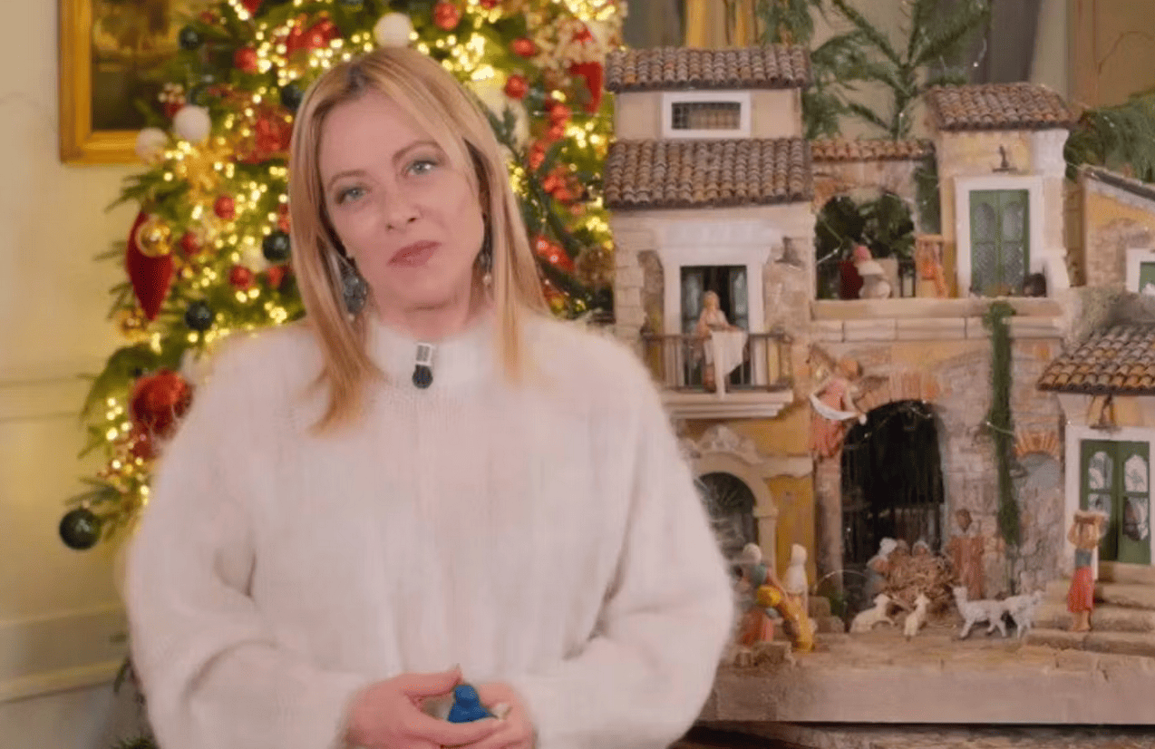 Il presepe come clava identitaria: Meloni e l’ennesima occupazione propagandistica del Natale