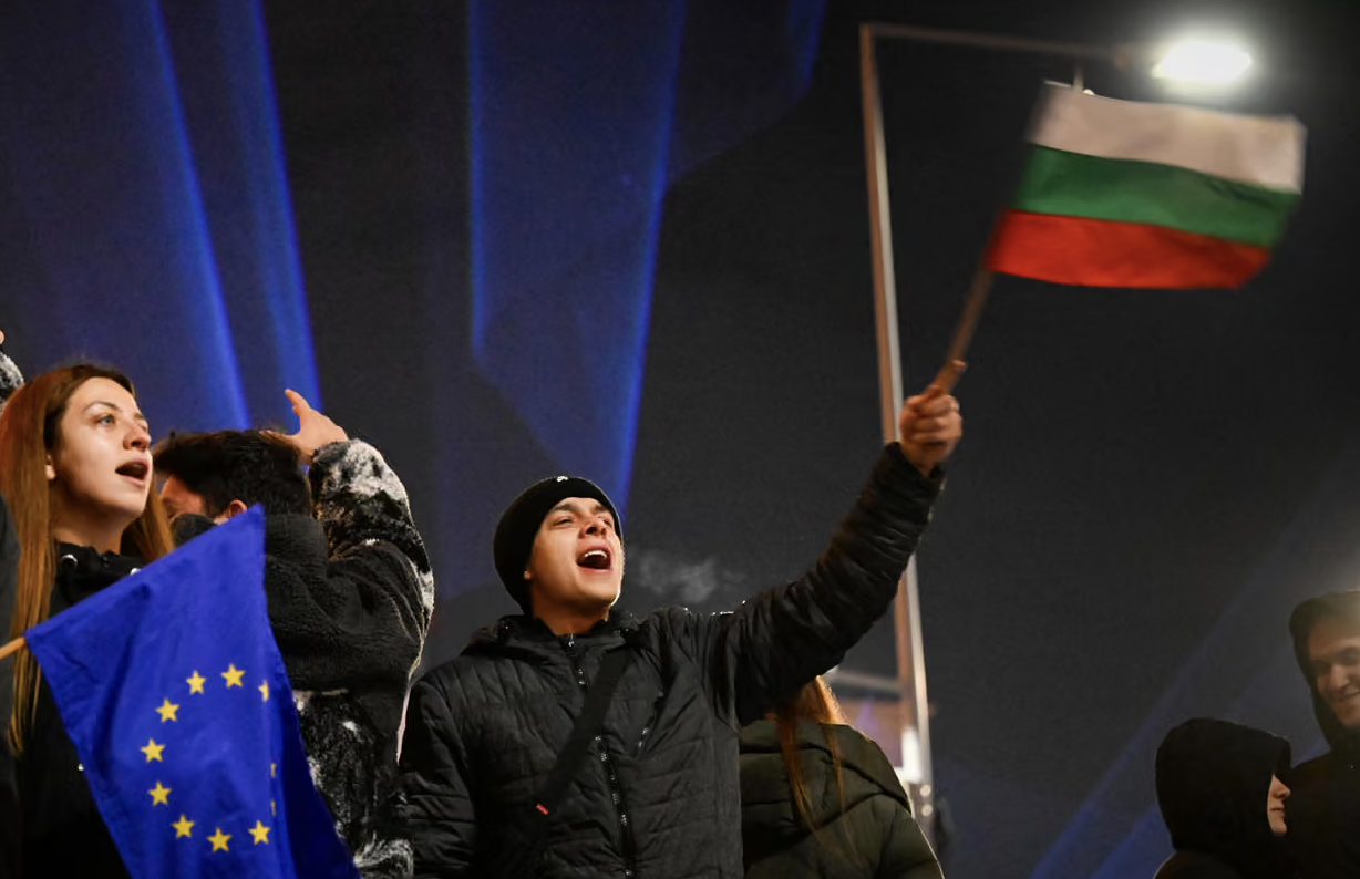 La Bulgaria pronta ad adottare l'euro: turbolenze politiche e propaganda anti-Ue da Mosca