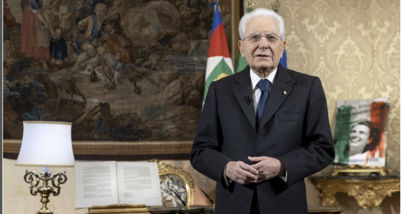 Mattarella: pace nel mondo e responsabilità dei giovani per costruire il futuro dell’Italia