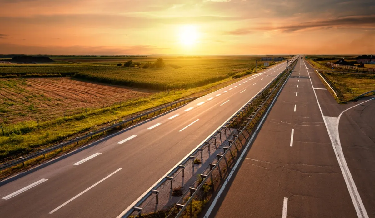 Strada statale o autostrada? Come scegliere il percorso giusto Strada statale o autostrada? Come scegliere il percorso giusto