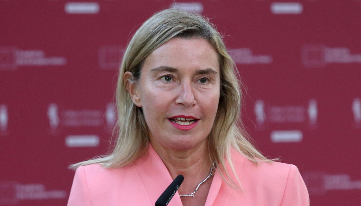Perquisiti gli uffici della diplomazia Ue: fermata Federica Mogherini nell’inchiesta sui fondi europei