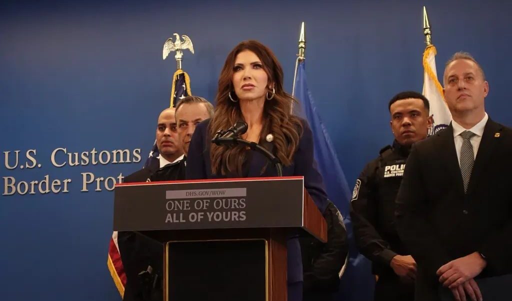 "Uno dei nostri, tutti i vostri": cos&igrave; Trump e i suoi scherani legittimano le rappresaglie in stile nazista