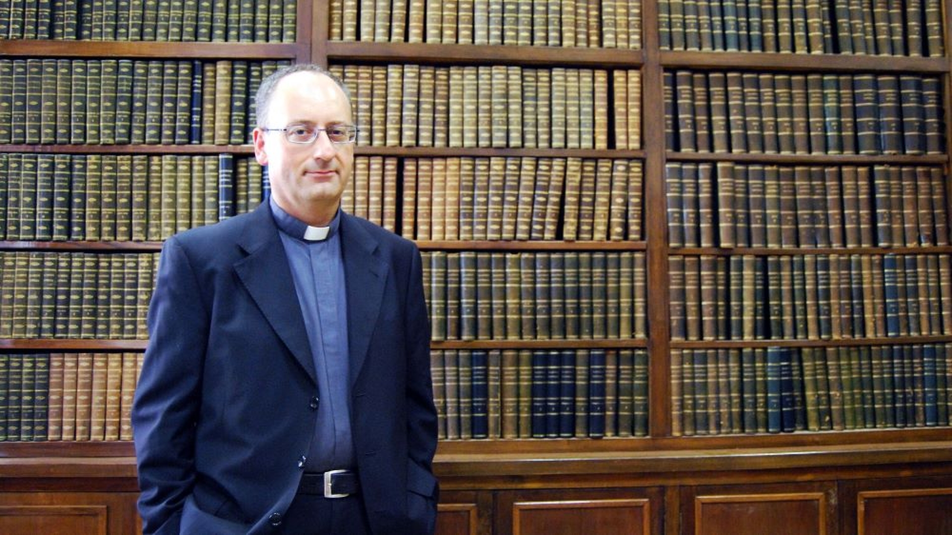 Spadaro presenta il suo Gesù "con i piedi per terra": fede in cammino oltre i recinti ecclesiali Spadaro presenta il suo Gesù "con i piedi per terra": fede in cammino oltre i recinti ecclesiali