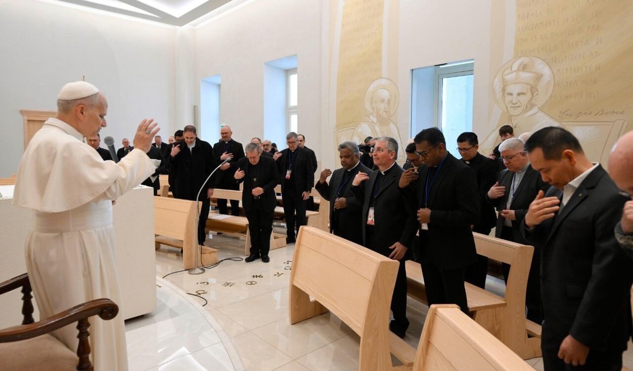 Quaresima lente sul presente: Leone XIV invita a digiunare dalle parole per ricostruire la convivenza civile in crisi Quaresima lente sul presente: Leone XIV invita a digiunare dalle parole per ricostruire la convivenza civile in crisi