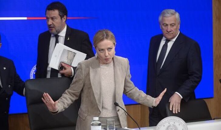 Centrodestra vara lo "Stabilicum": premio di maggioranza niente preferenze, Parlamento di nominati