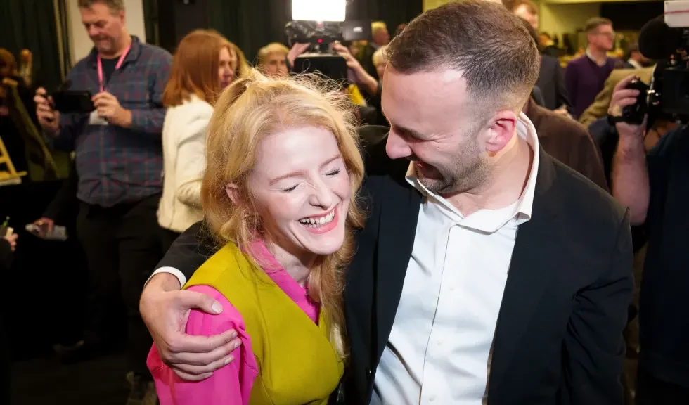 Suppletive: i Verdi strappano al Labour un collegio storico e Starmer finisce nella bufera