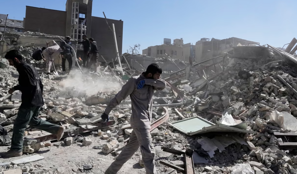 Screenshot 2026-03-03 alle 11.14.20 Droni iraniani colpiscono l’ambasciata Usa a Riyadh mentre il conflitto in Medio Oriente si espande