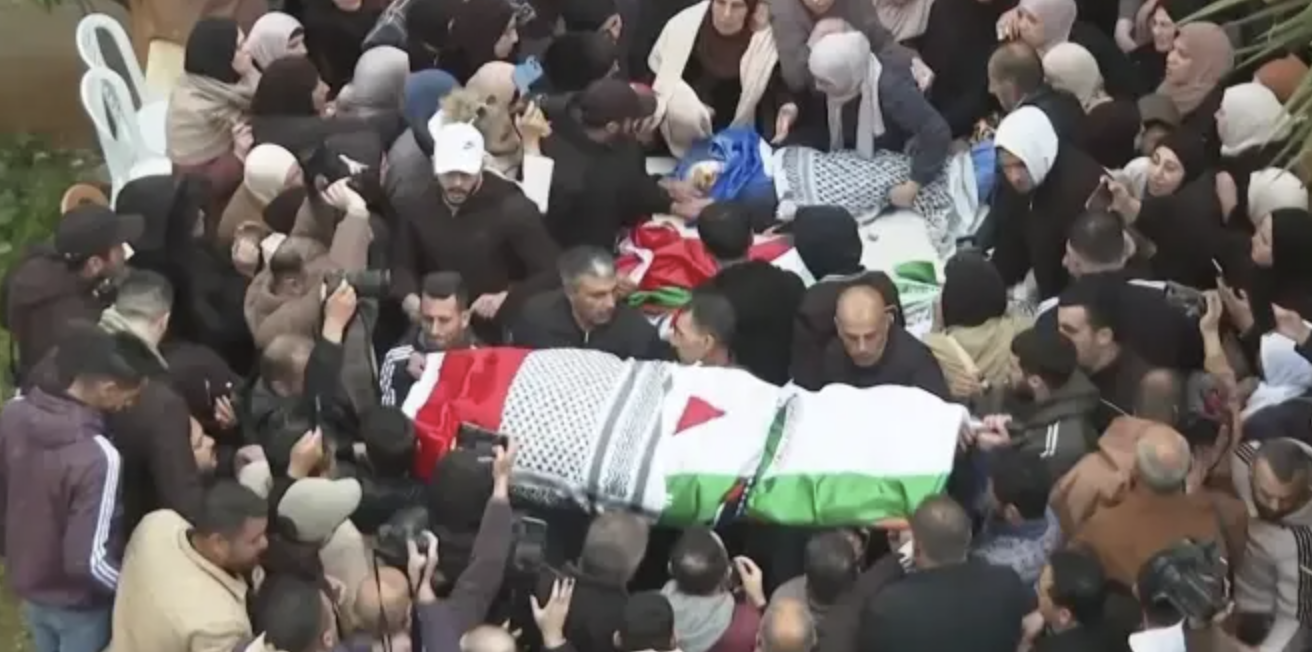 Cisgiordania, famiglia con due bambini sterminata dal fuoco israeliano: cresce l’allarme per l’impunità