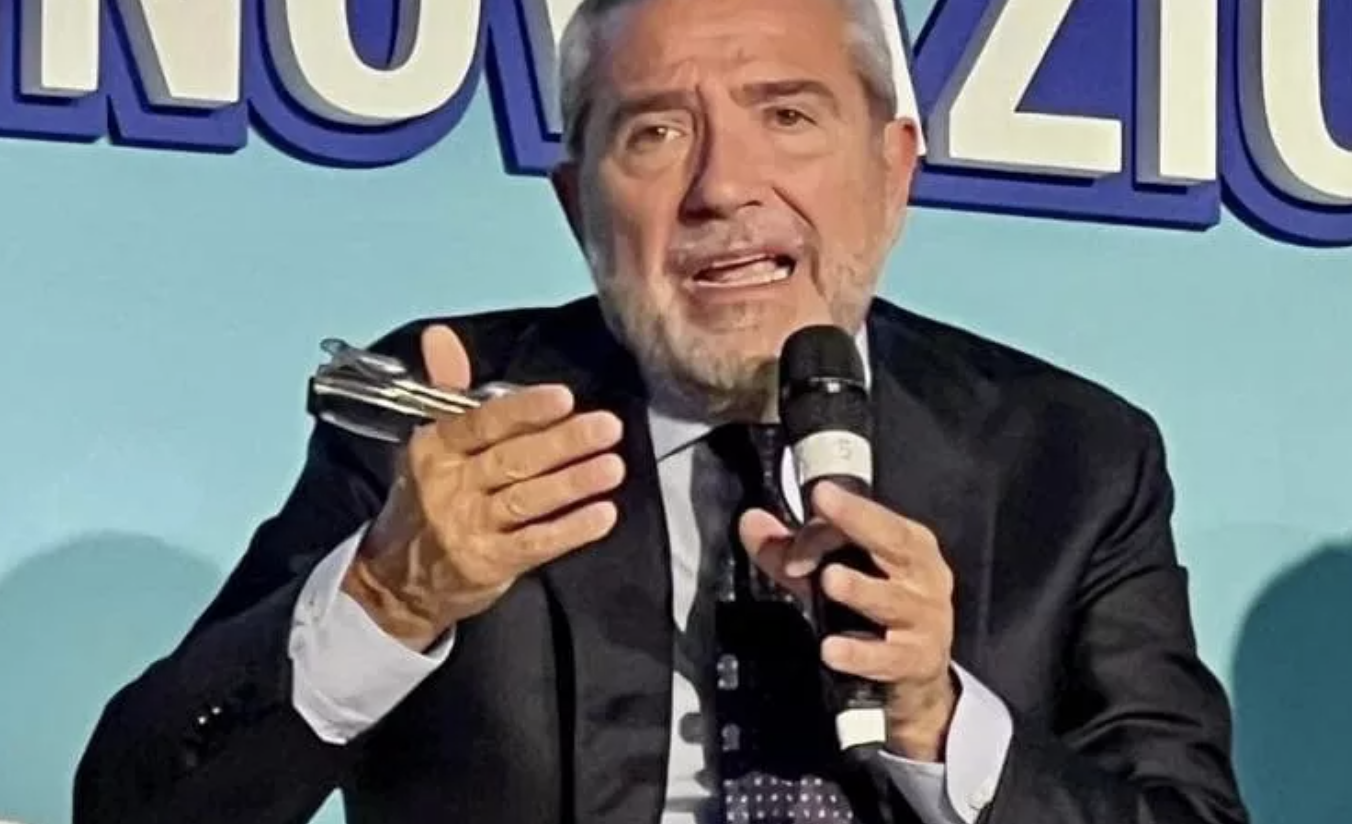 Referendum, il senatore di Fdi dice che finire davanti alla magistratura &egrave; come una diagnosi di cancro