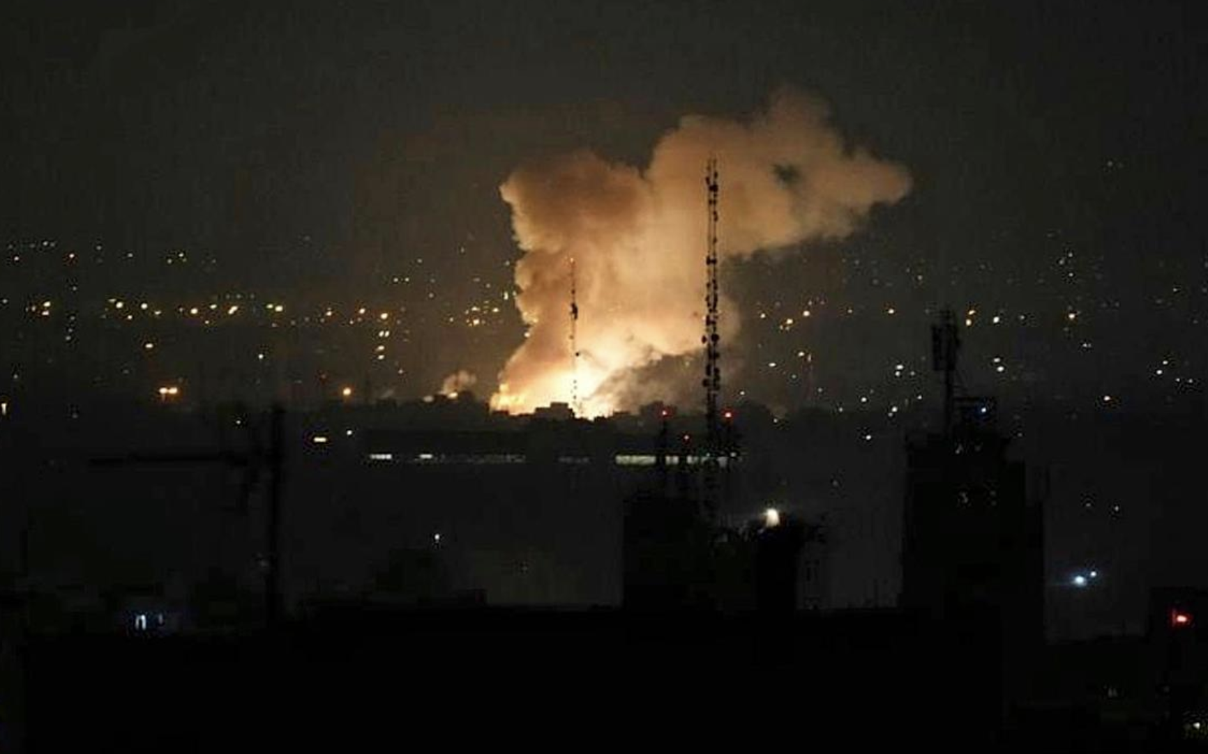 Trump apre alla fine delle ostilit&agrave; in Medio Oriente ma raid e missili continuano senza tregua