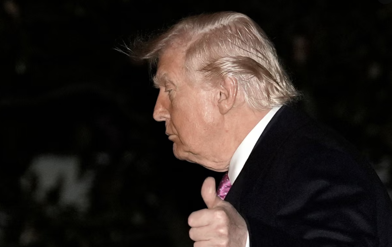 Trump pretende che gli alleati 'liberino' Hormuz, ossia rimediare ai danni fatti con la sua guerra criminale