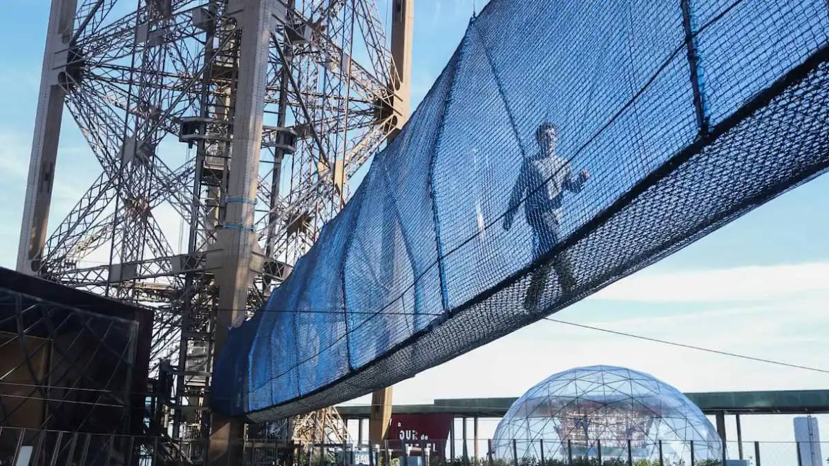 Vertige-de-la-Tour-Parigi-ponte-sospeso-1 Tour Eiffel: dopo 137 anni il cuore di ferro di Parigi continua a palpitare