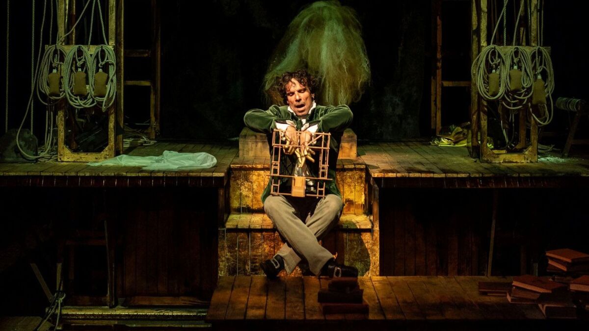 Francesco Montanari si fa in tre per un trono