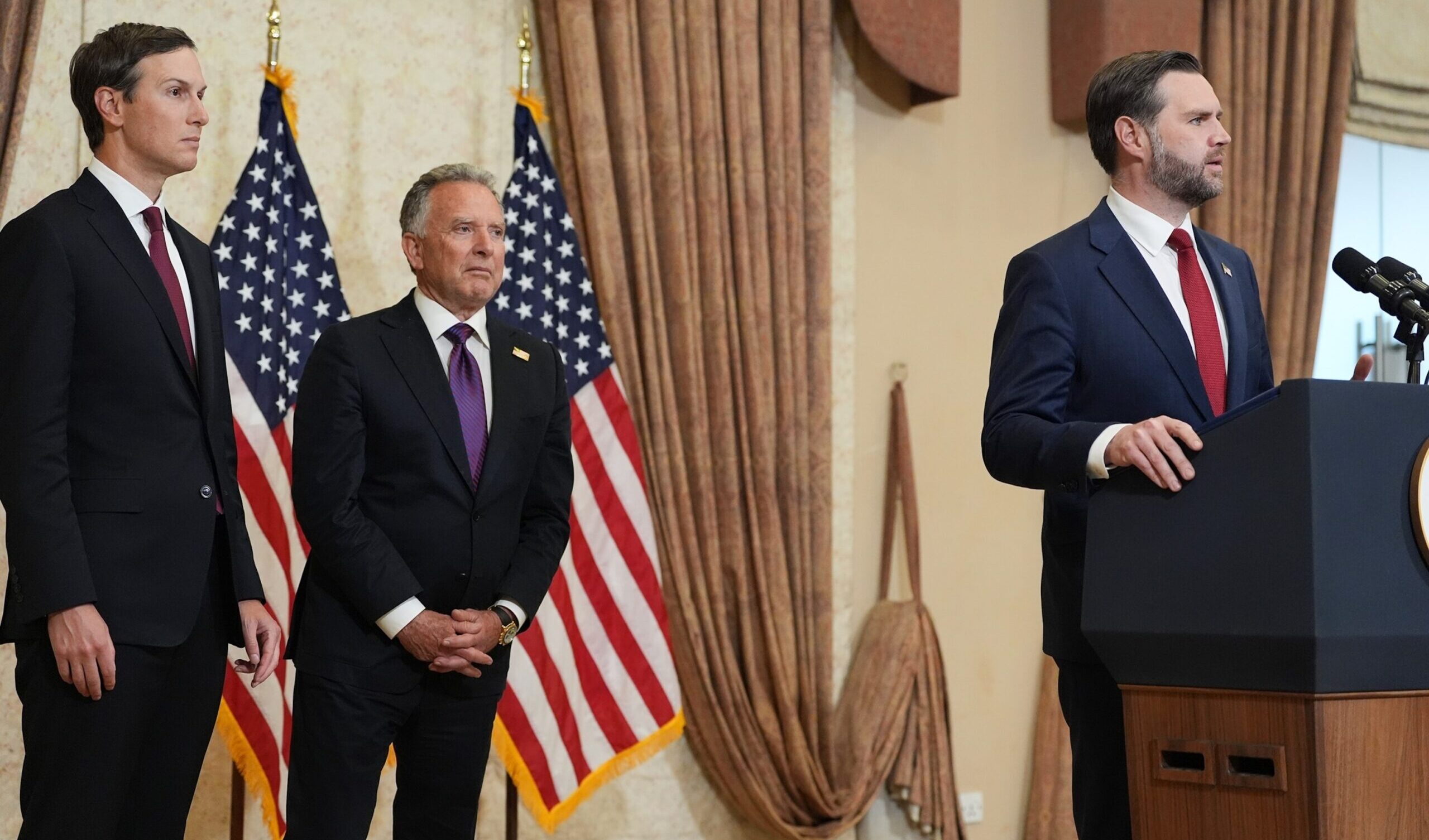 Vance lascia il Pakistan senza accordo: “Nessuna intesa con l’Iran”